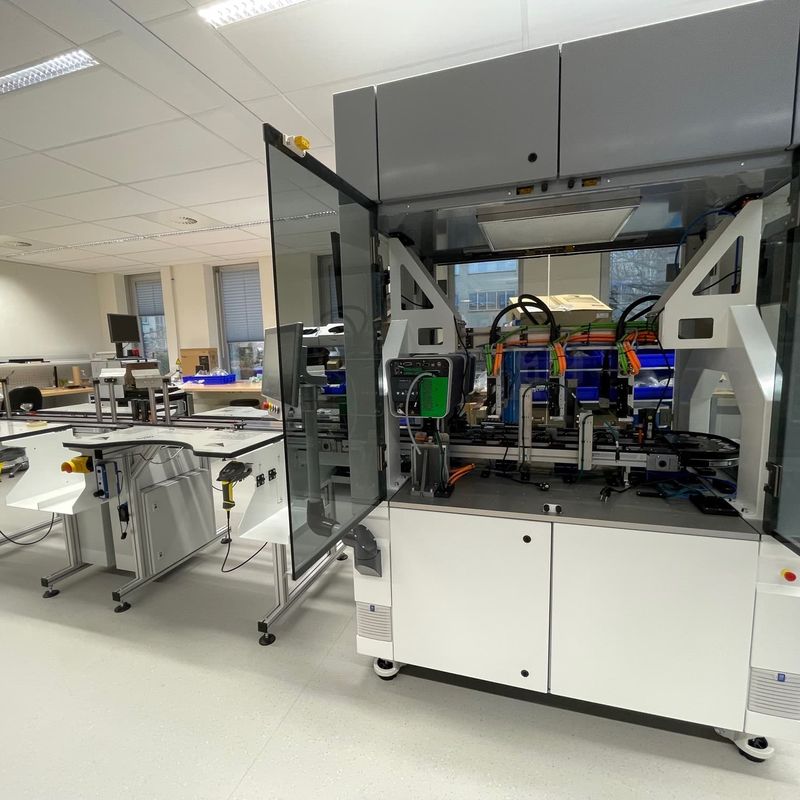 Cards-Mechanics-assembly