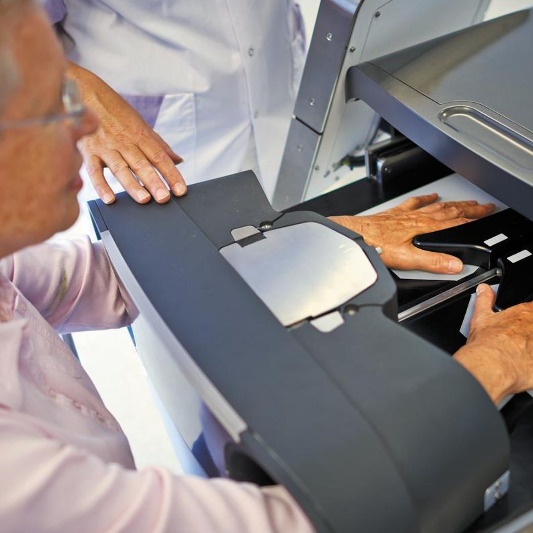 Handscan_foto oma_1